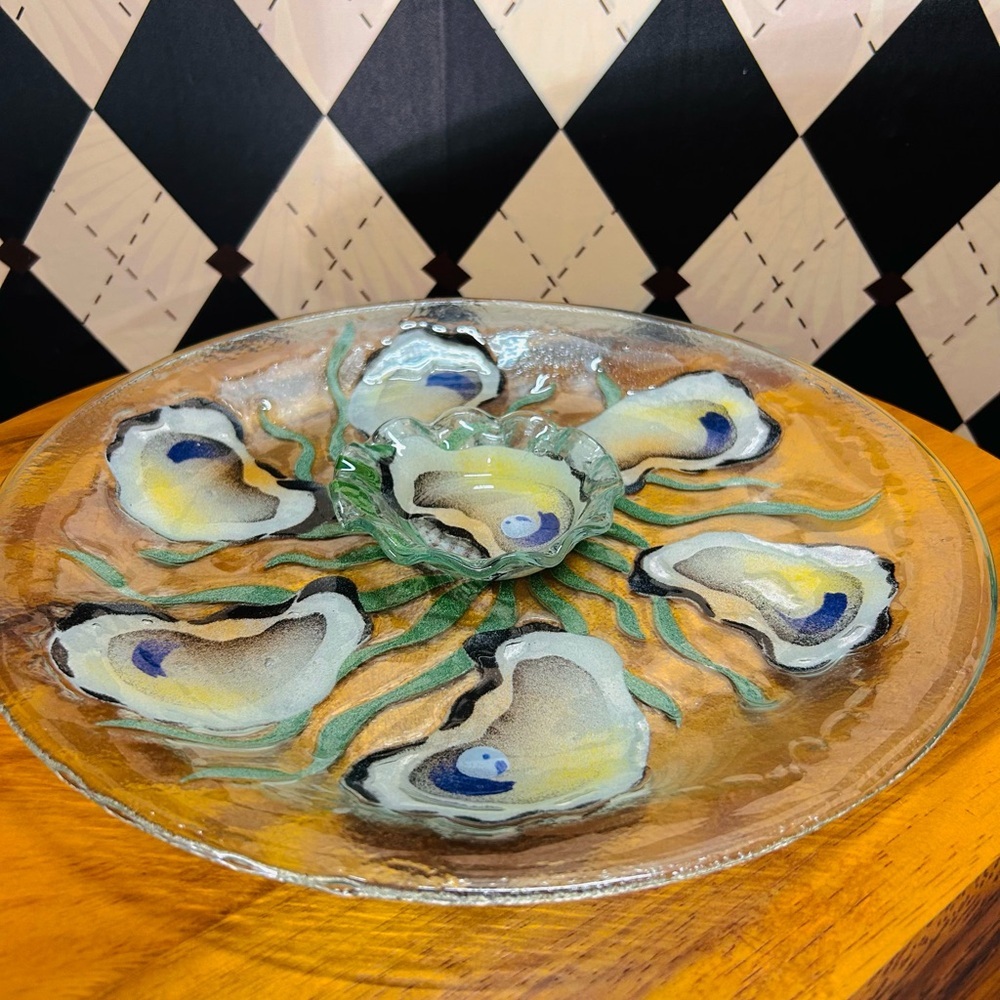 Oyster Shell Motif Fused Glass Platter & Bowl Set — Iridescent Coastal Art Glass - Picture 5 of 16